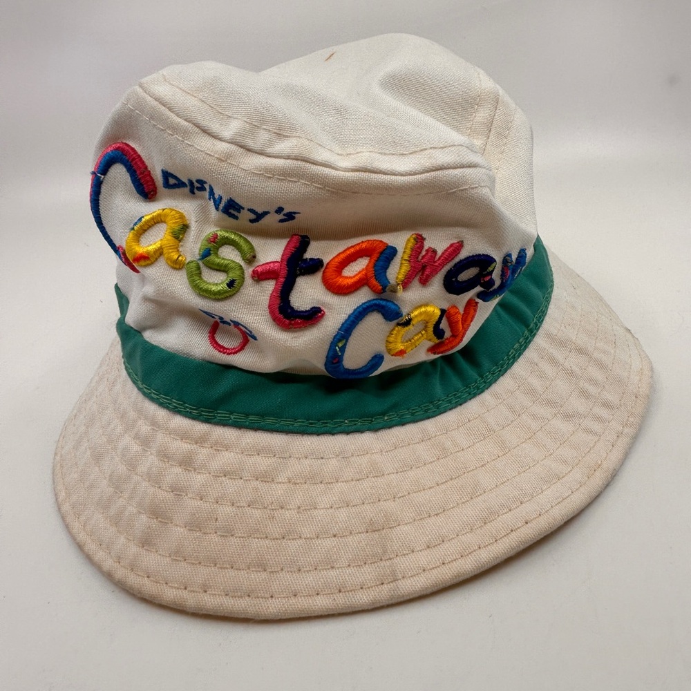 Vintage Disney castaway cat bucket hat